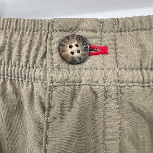 The North Face men's shorts stretch waist mens size XL shorts tan Brown Nylon - Picture 2 of 11